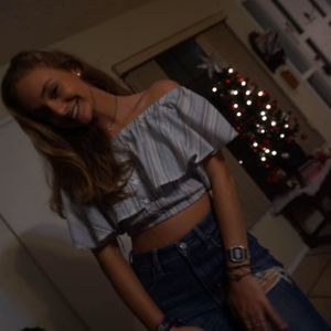 Meet your Posher, Jessica